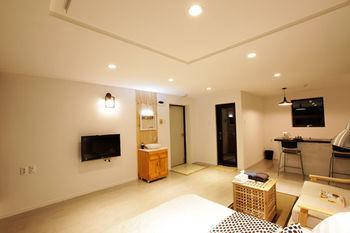 Mama Non Mama Hotel Tongyeong Exterior photo